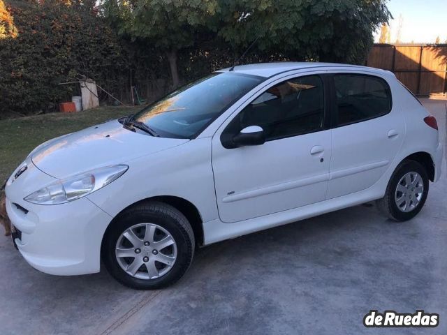 Peugeot 207 Usado en Mendoza, deRuedas