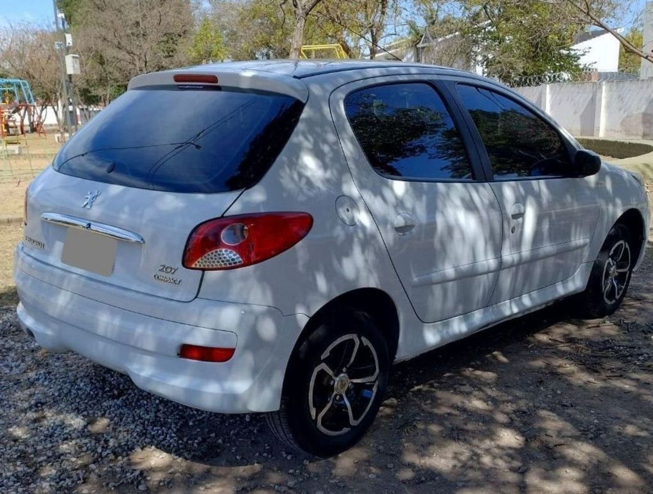 Peugeot 207 Usado en Córdoba, deRuedas