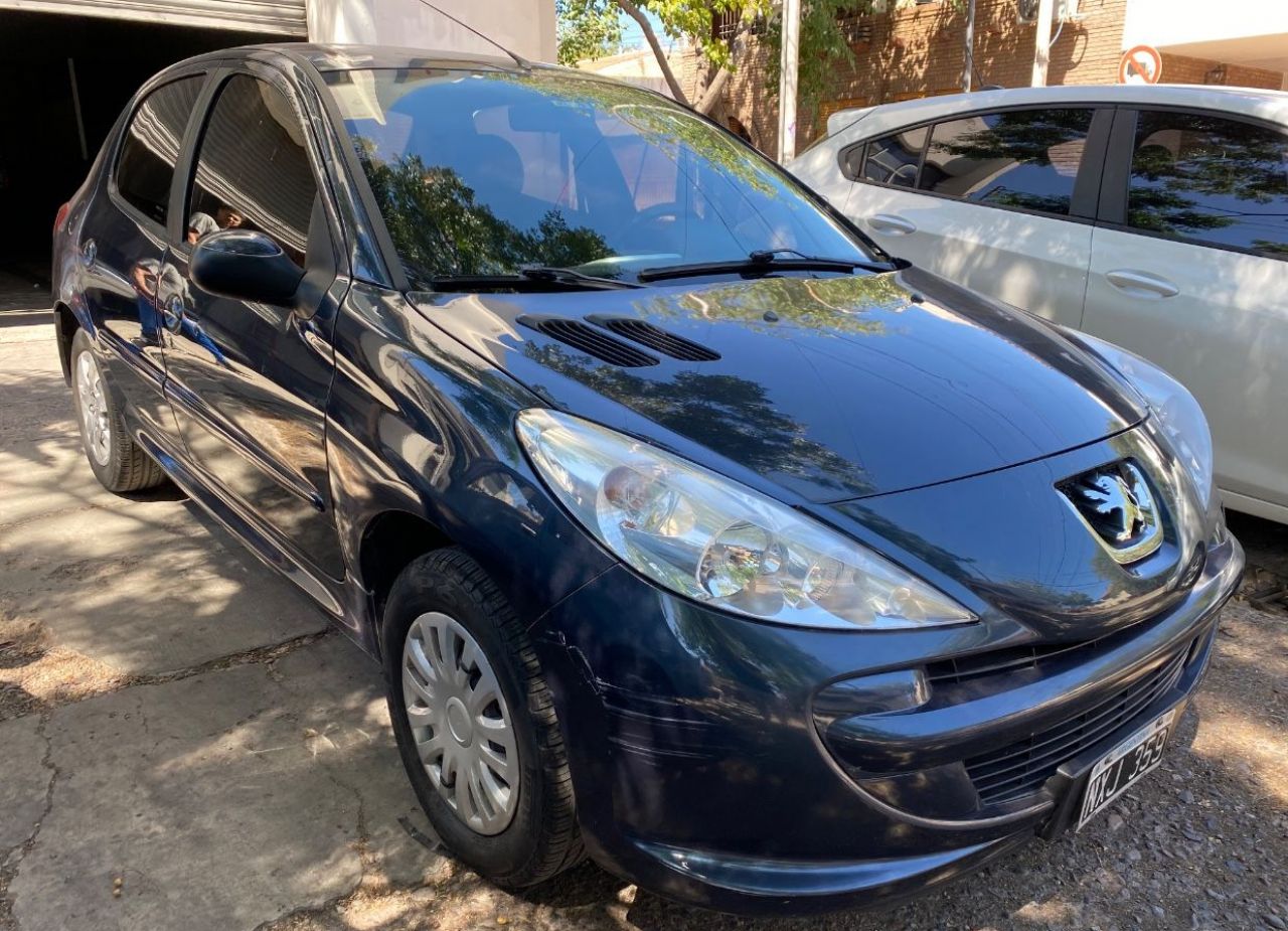 Peugeot 207 Usado Financiado en Mendoza, deRuedas