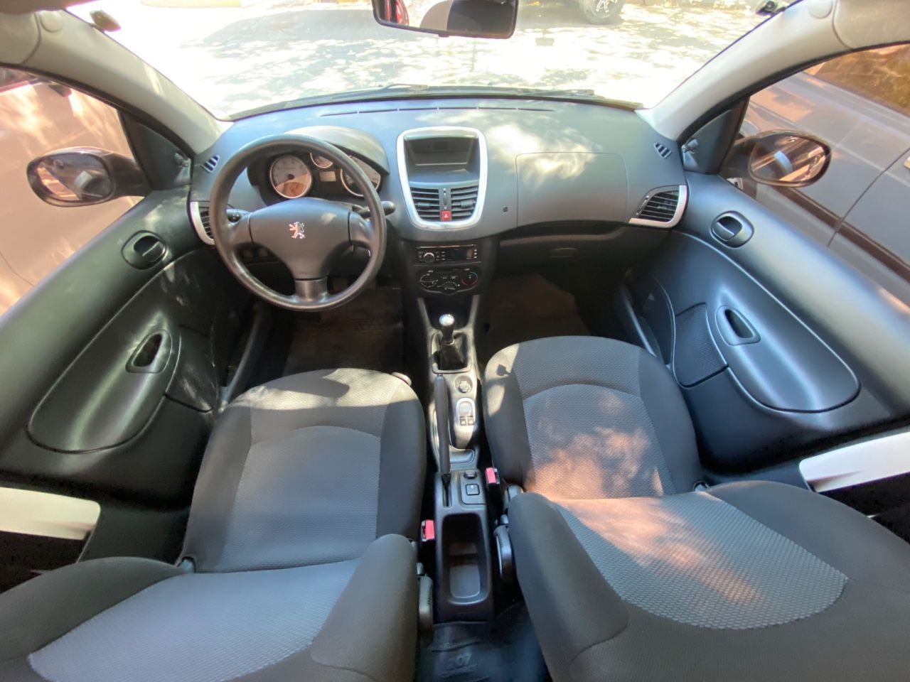 Peugeot 207 Usado Financiado en Mendoza, deRuedas