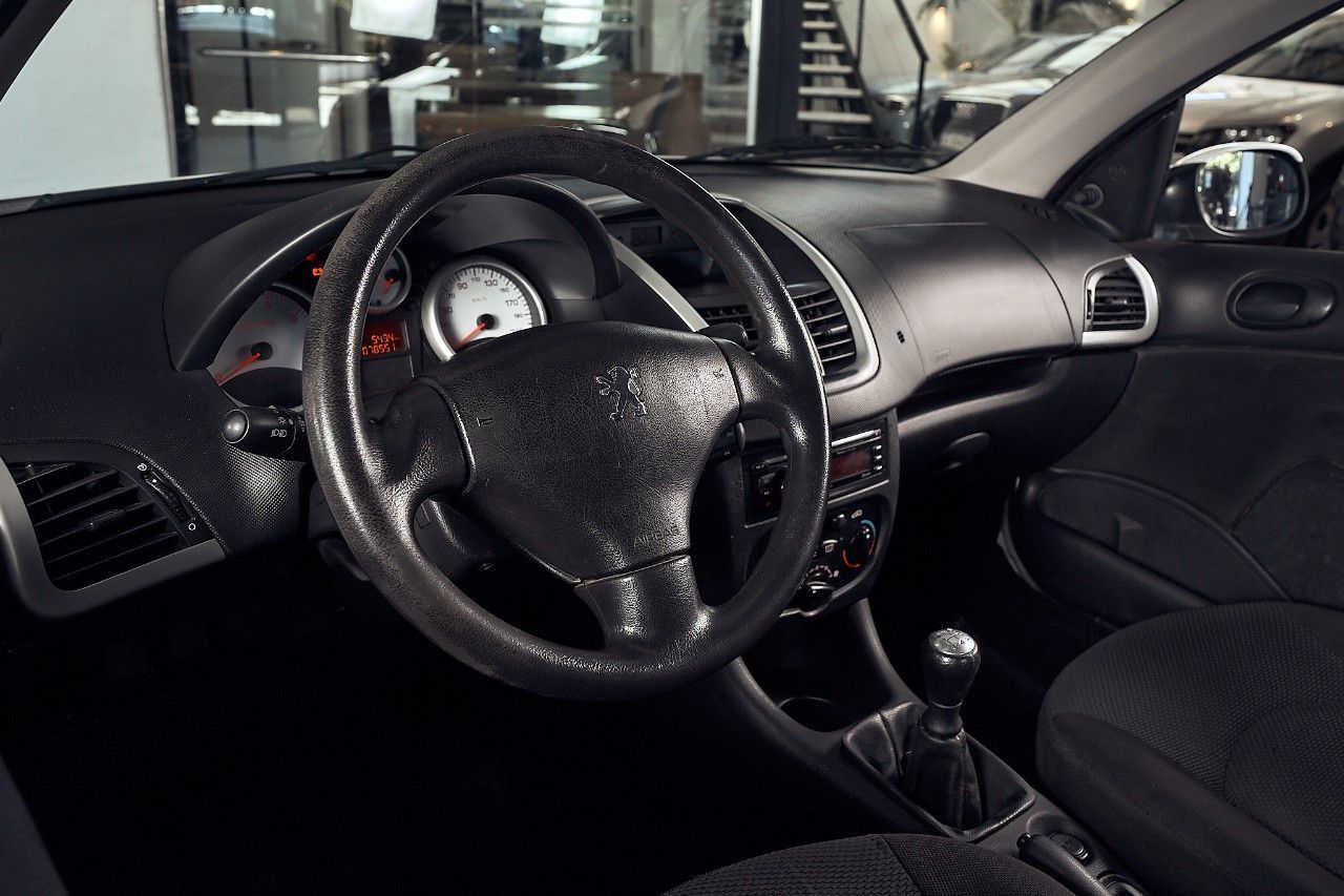 Peugeot 207 Usado Financiado en Córdoba, deRuedas