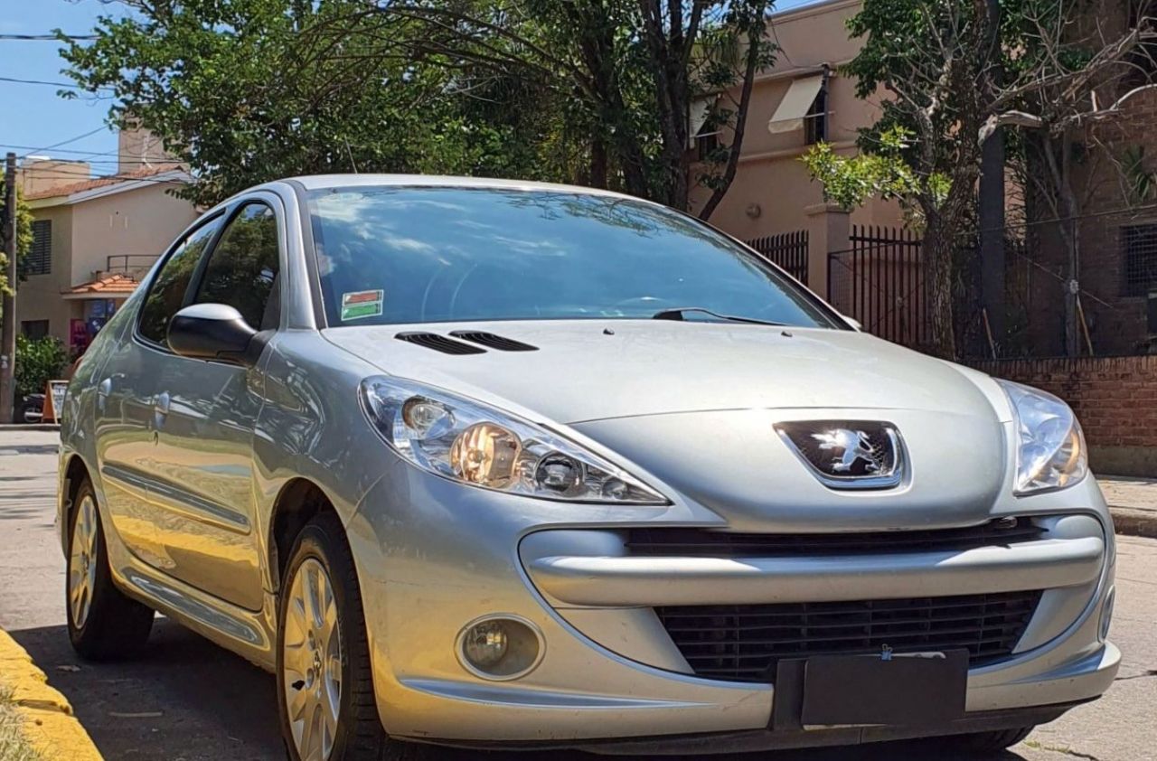 Peugeot 207 Usado Financiado en Córdoba, deRuedas