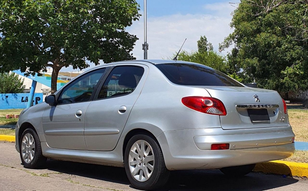 Peugeot 207 Usado Financiado en Córdoba, deRuedas
