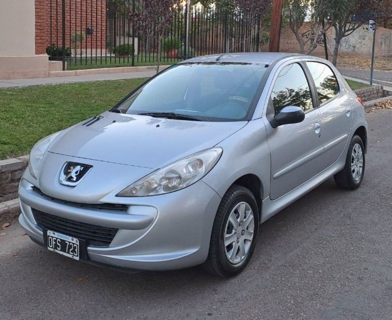 Peugeot 207 Usado en Mendoza, deRuedas