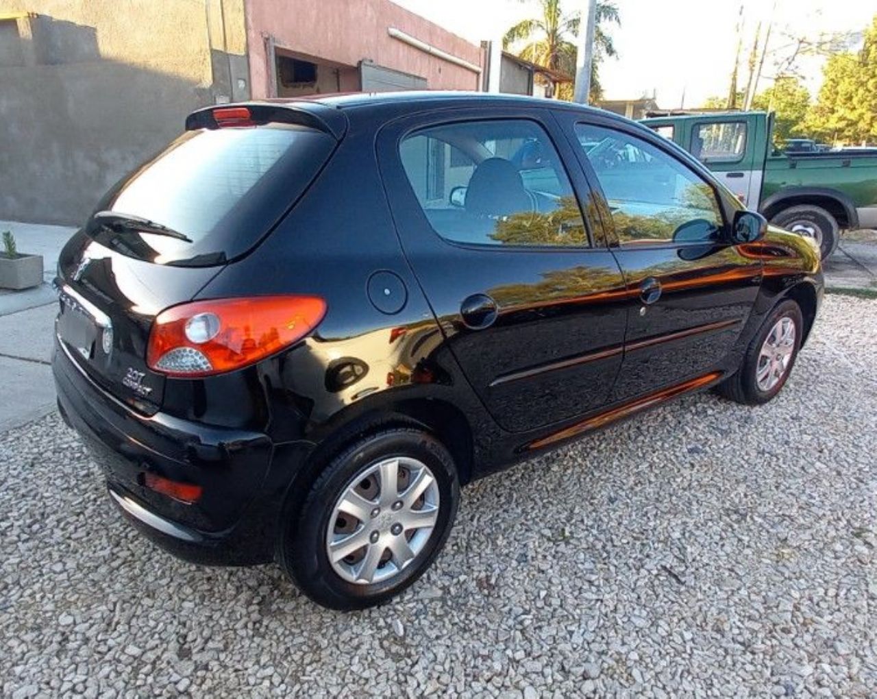 Peugeot 207 Usado Financiado en San Juan, deRuedas