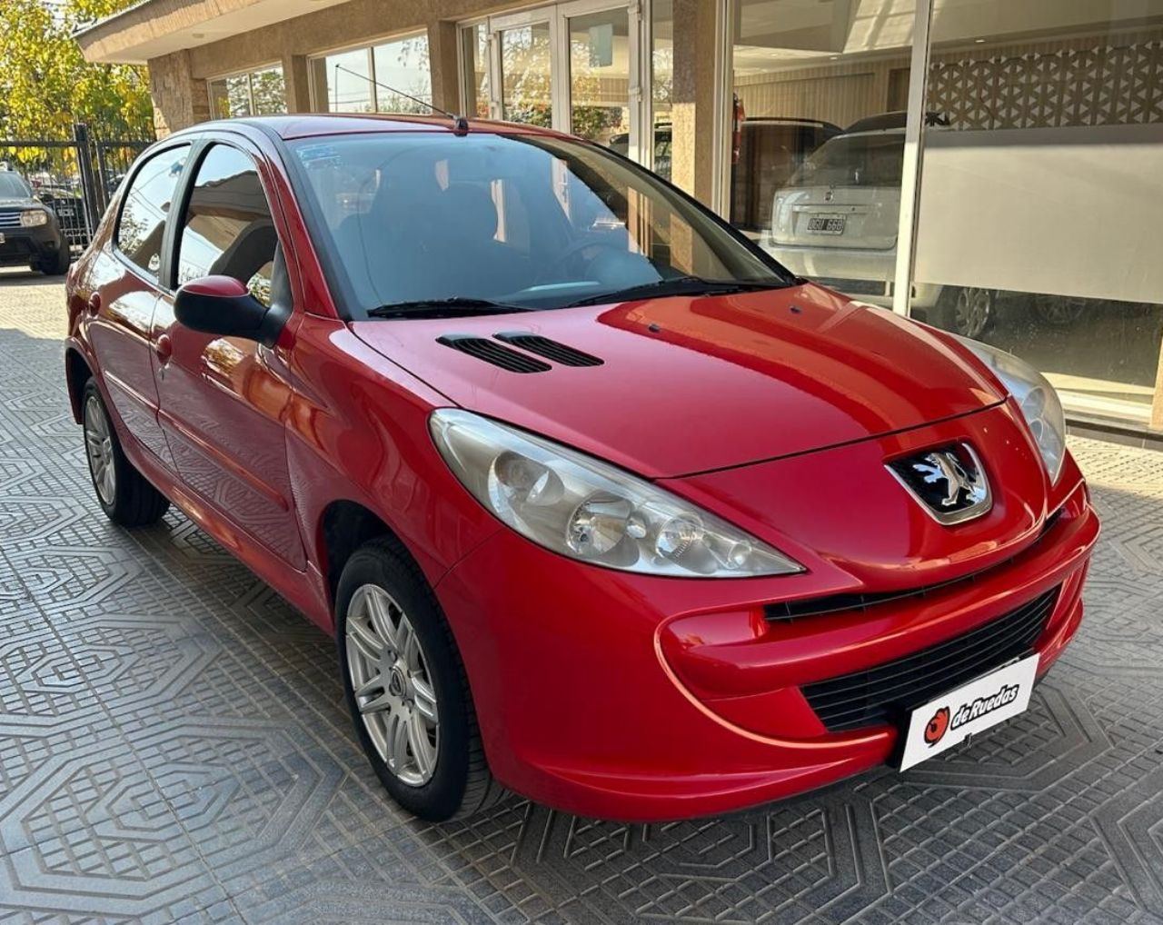 Peugeot 207 Usado Financiado en Mendoza, deRuedas