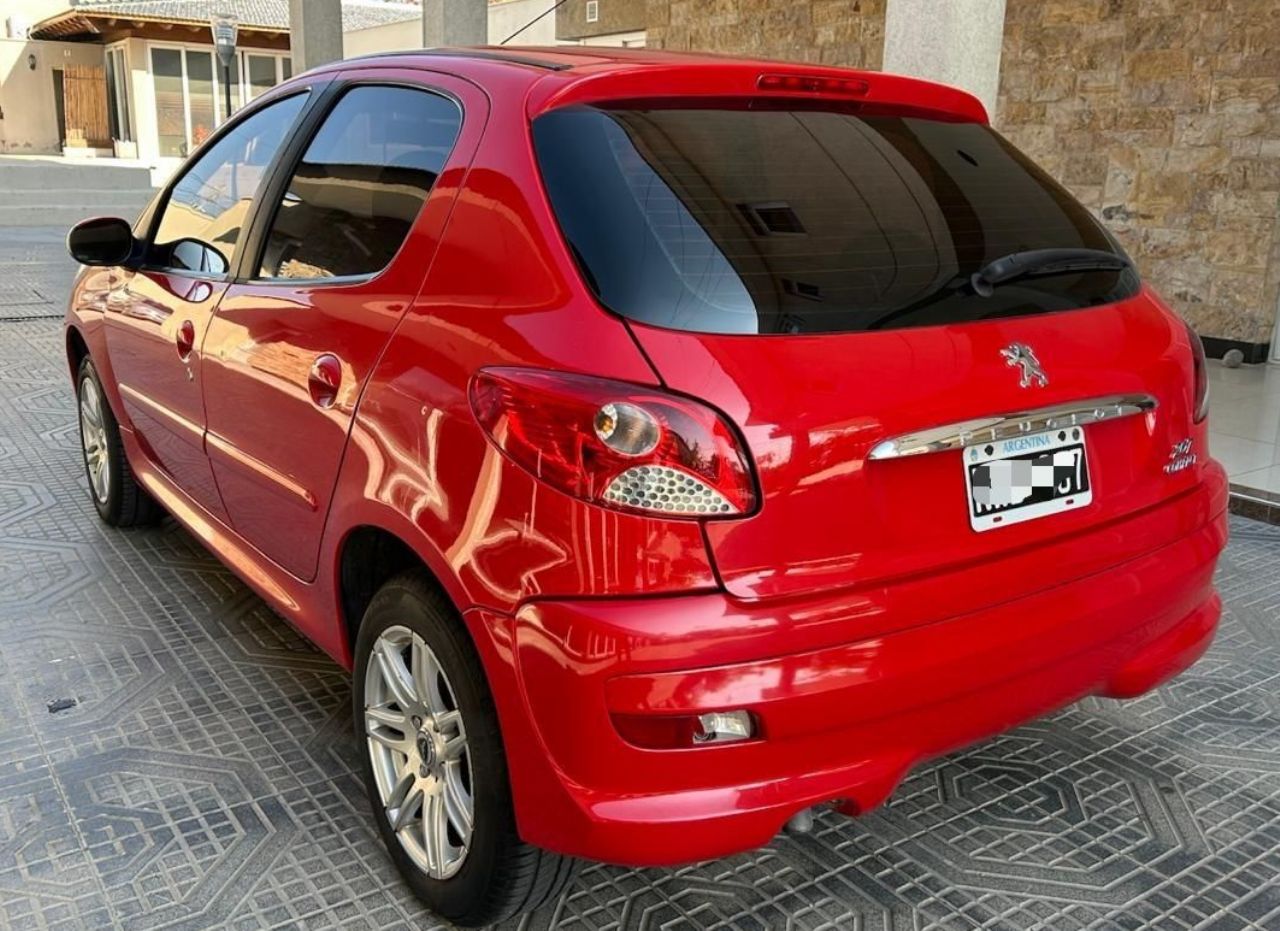 Peugeot 207 Usado Financiado en Mendoza, deRuedas