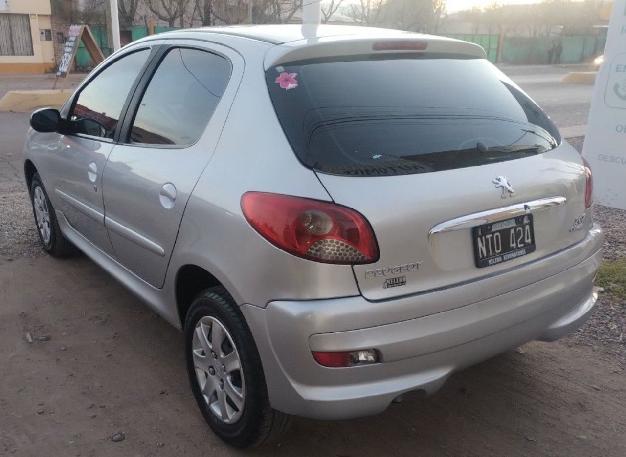 Peugeot 207 Usado en Mendoza, deRuedas
