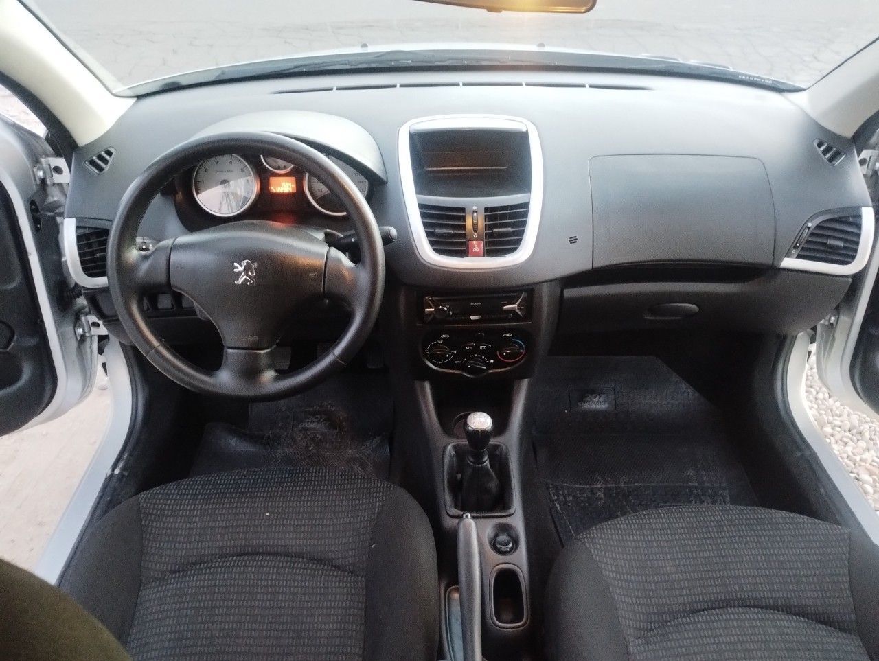 Peugeot 207 Usado en Mendoza, deRuedas