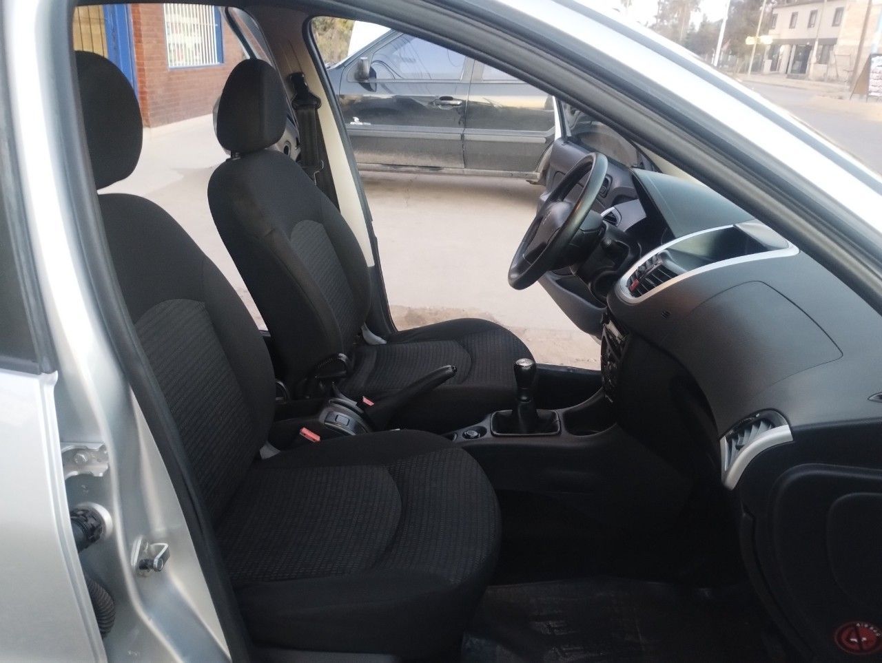 Peugeot 207 Usado en Mendoza, deRuedas
