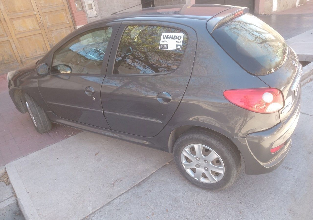 Peugeot 207 Usado en Mendoza, deRuedas