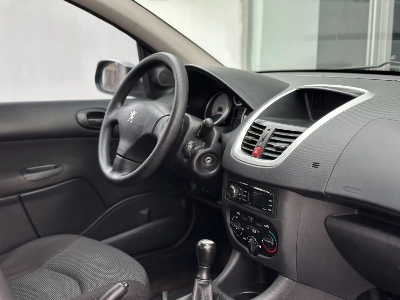 Peugeot 207 Usado Financiado en Córdoba, deRuedas