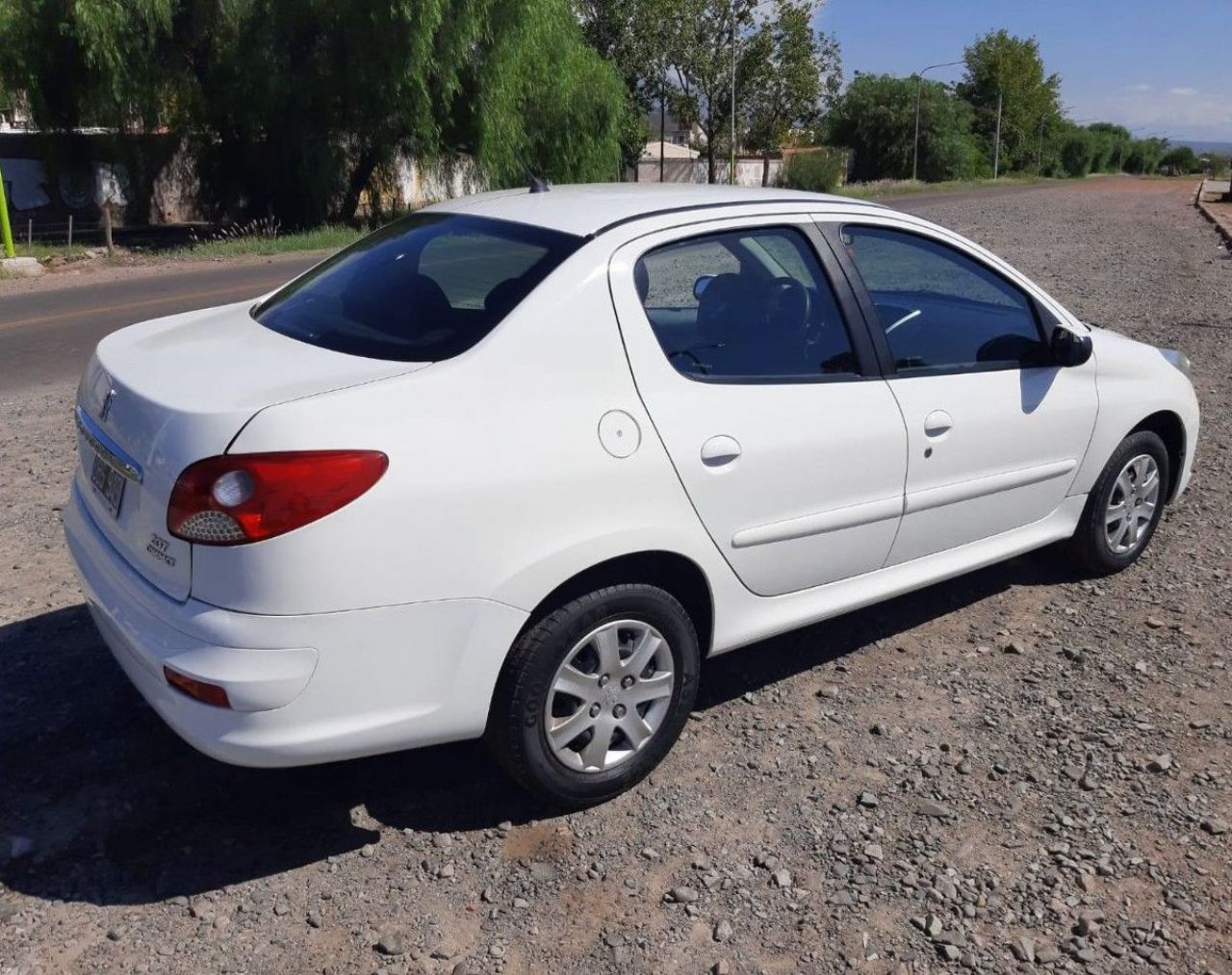 Peugeot 207 Usado en Mendoza, deRuedas