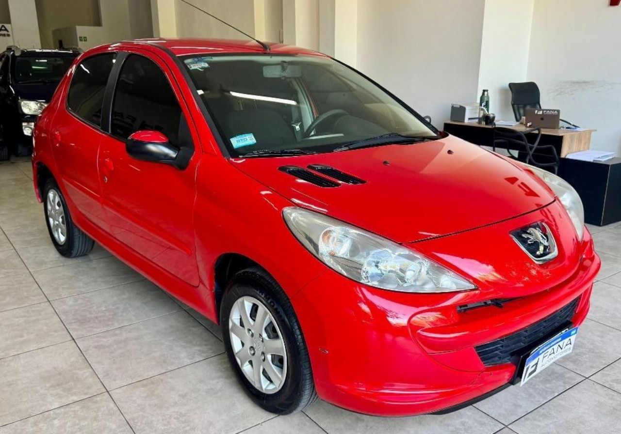 Peugeot 207 Usado Financiado en Mendoza, deRuedas