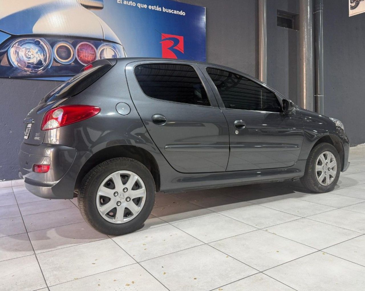 Peugeot 207 Usado Financiado en Mendoza, deRuedas