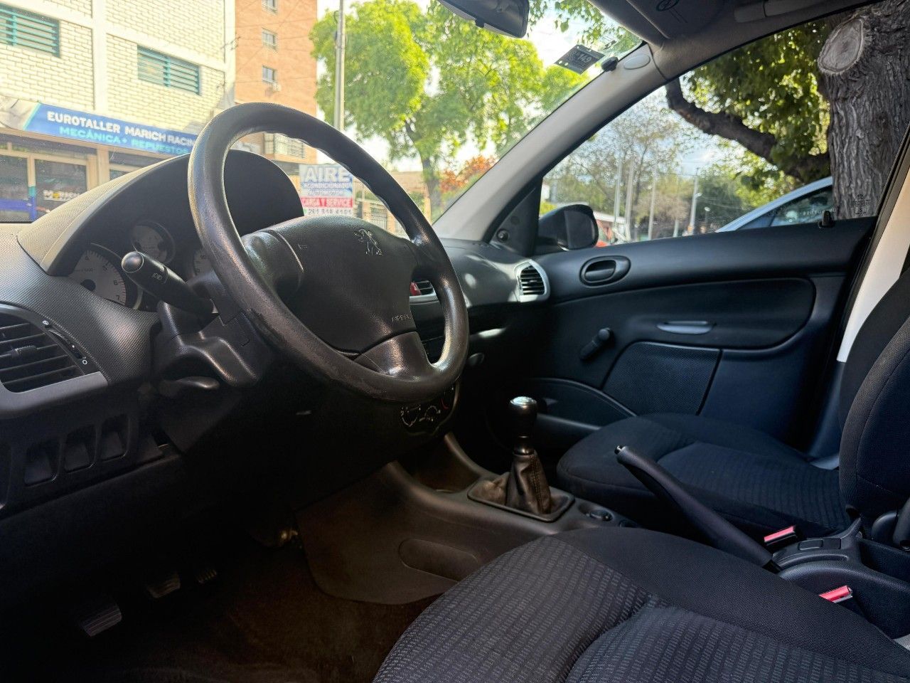 Peugeot 207 Usado Financiado en Mendoza, deRuedas