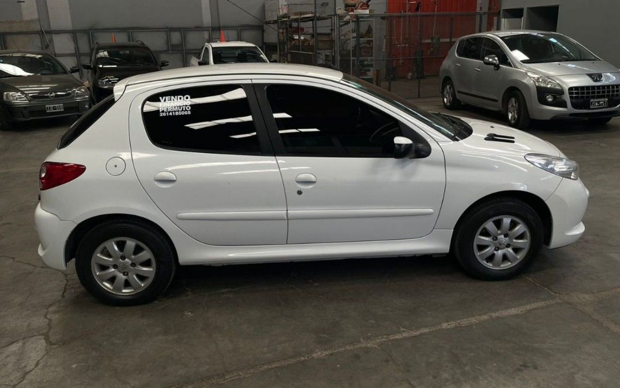 Peugeot 207 Usado en Mendoza, deRuedas