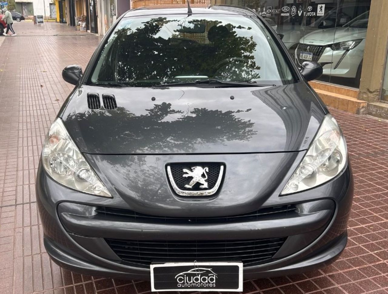 Peugeot 207 Usado Financiado en Mendoza, deRuedas