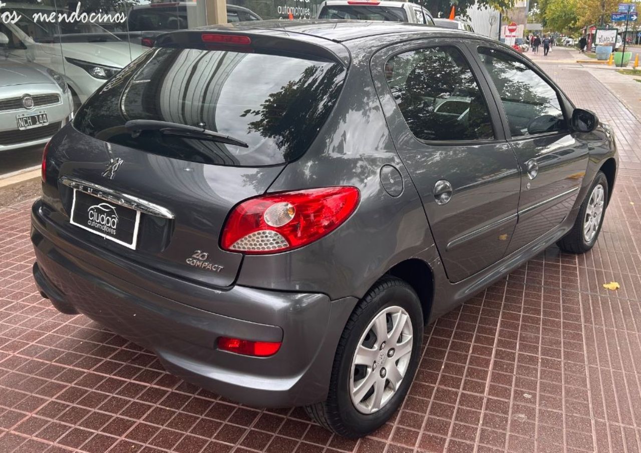 Peugeot 207 Usado Financiado en Mendoza, deRuedas