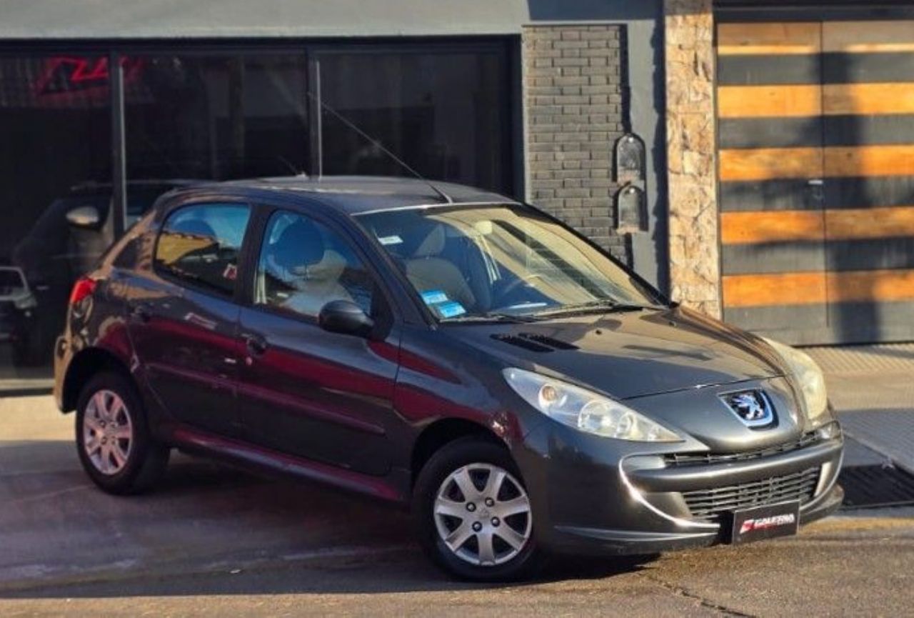 Peugeot 207 Usado en Mendoza, deRuedas