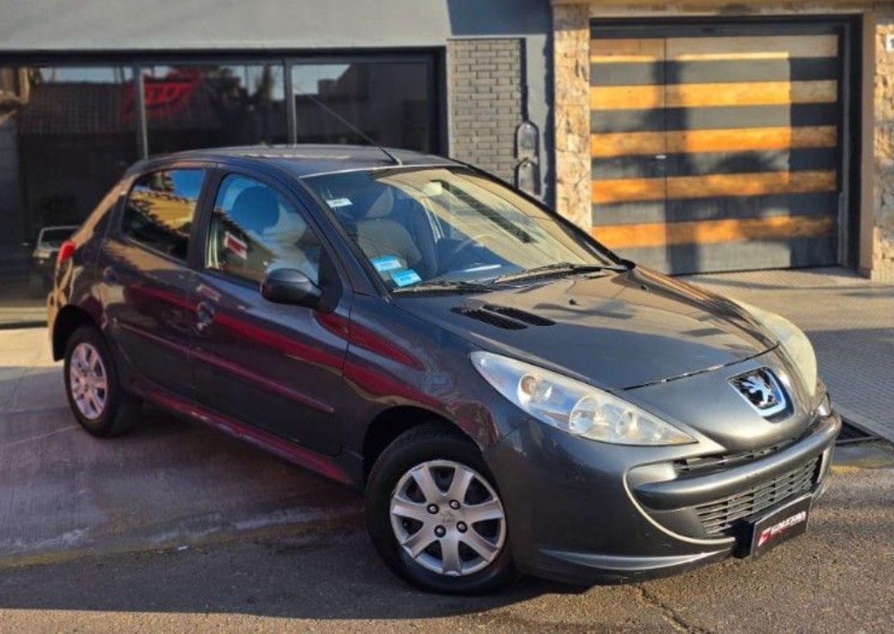 Peugeot 207 Usado en Mendoza, deRuedas