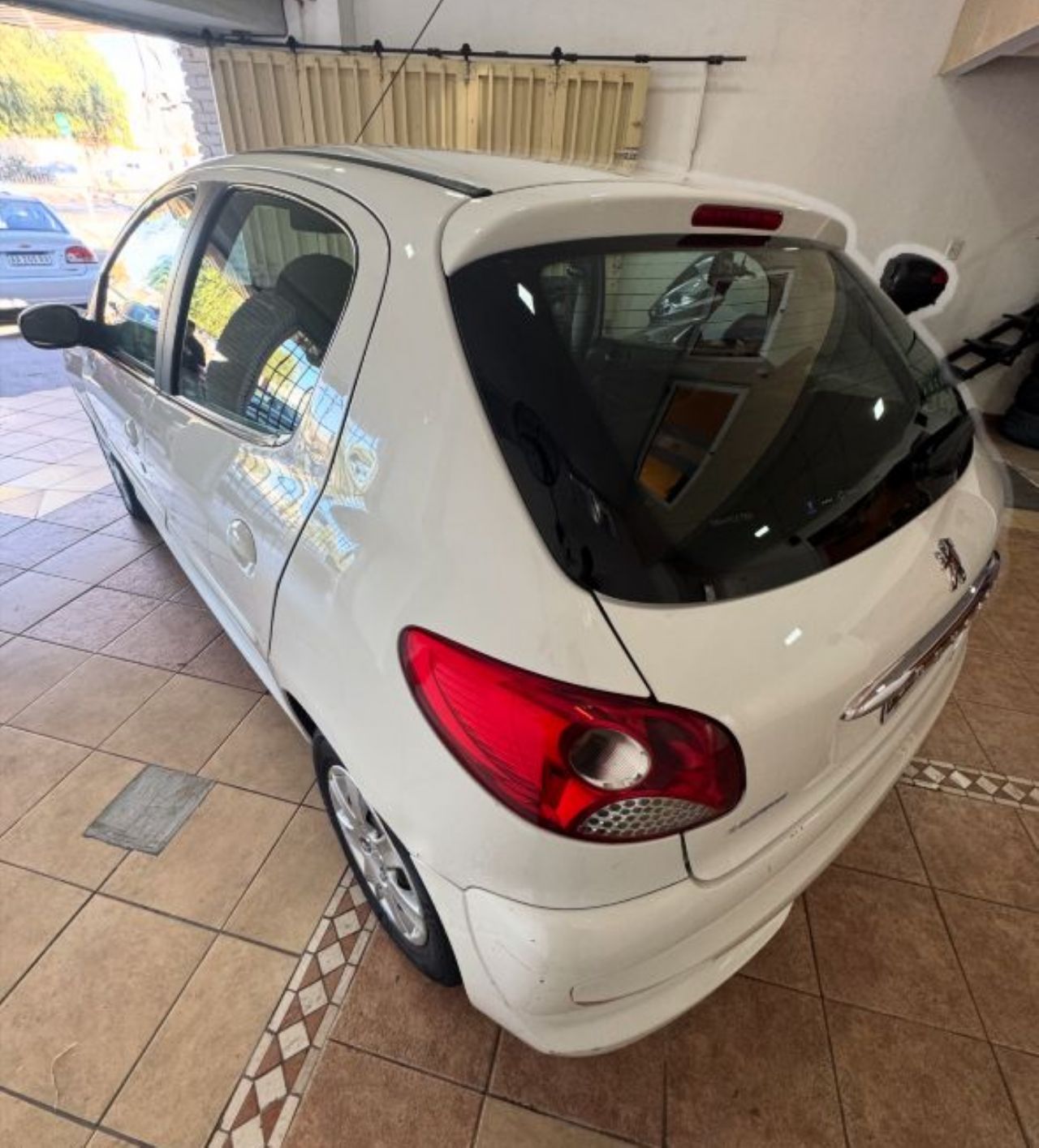 Peugeot 207 Usado Financiado en Mendoza, deRuedas