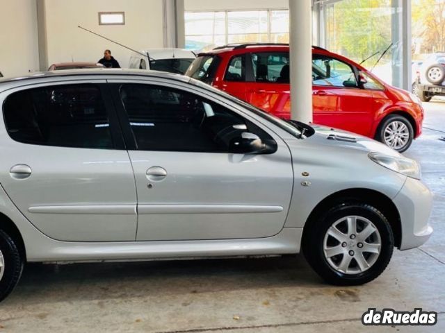 Peugeot 207 Usado en Mendoza, deRuedas