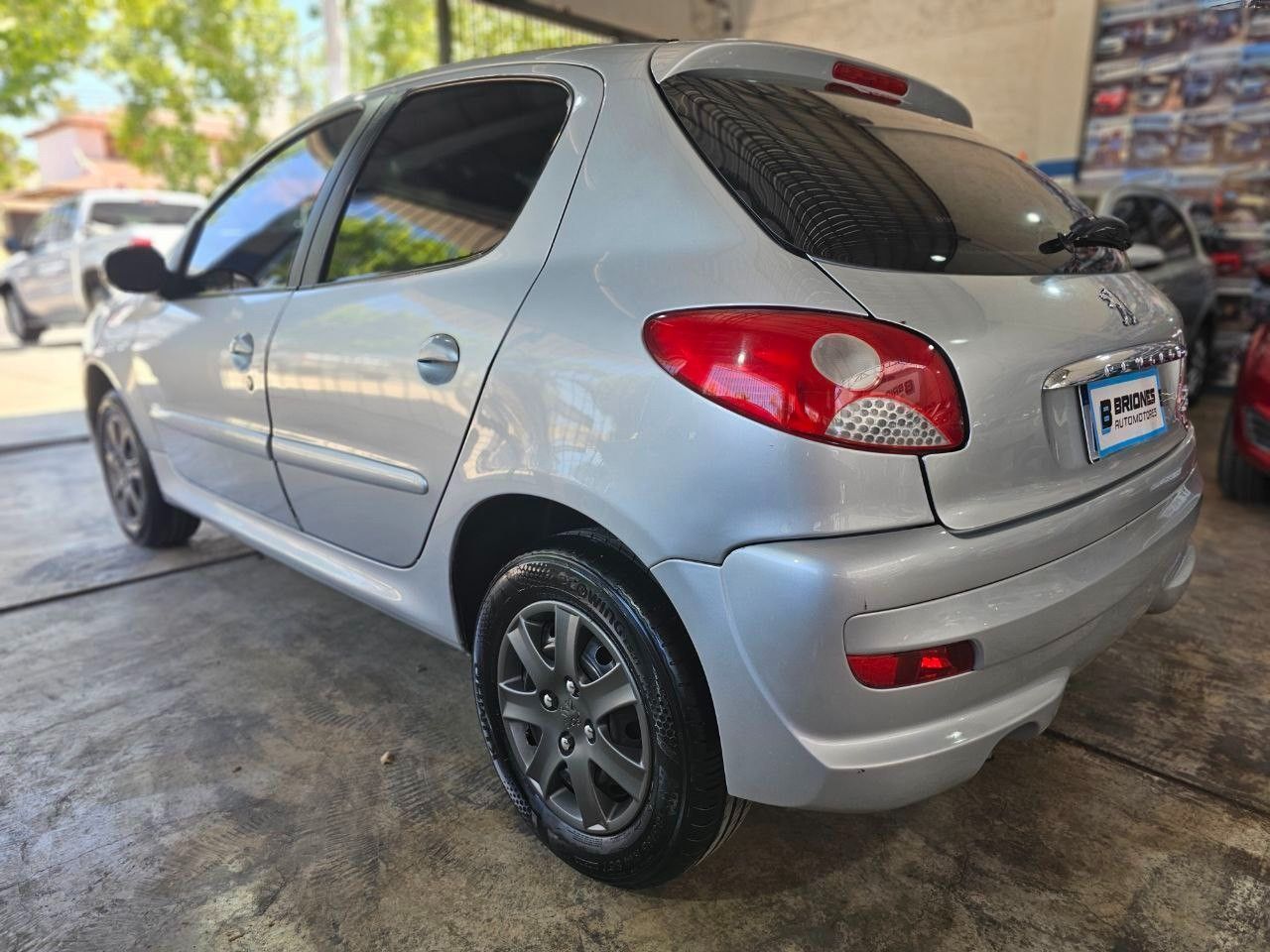Peugeot 207 Usado en Mendoza, deRuedas