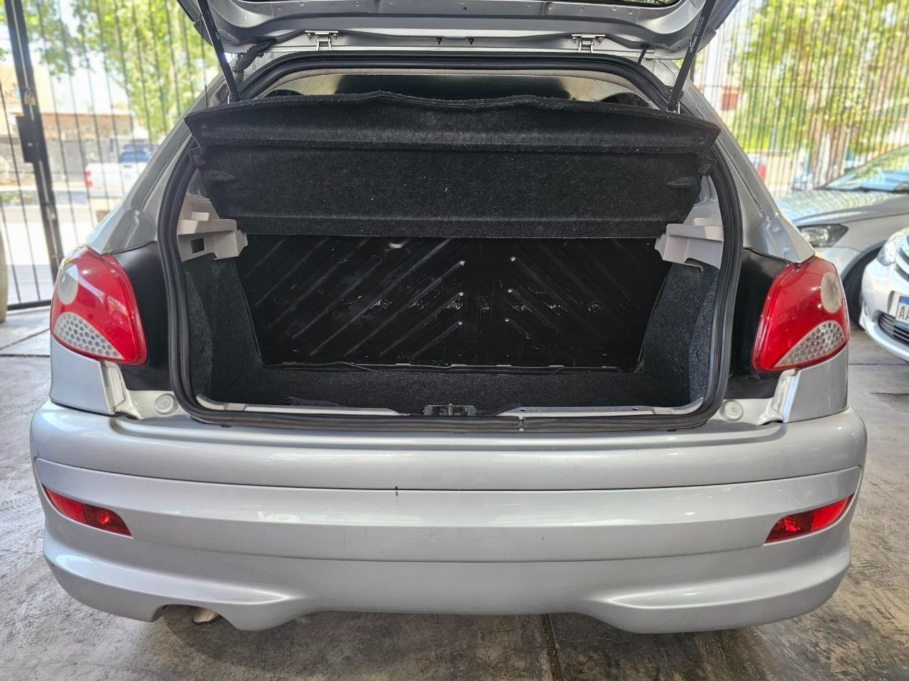 Peugeot 207 Usado en Mendoza, deRuedas