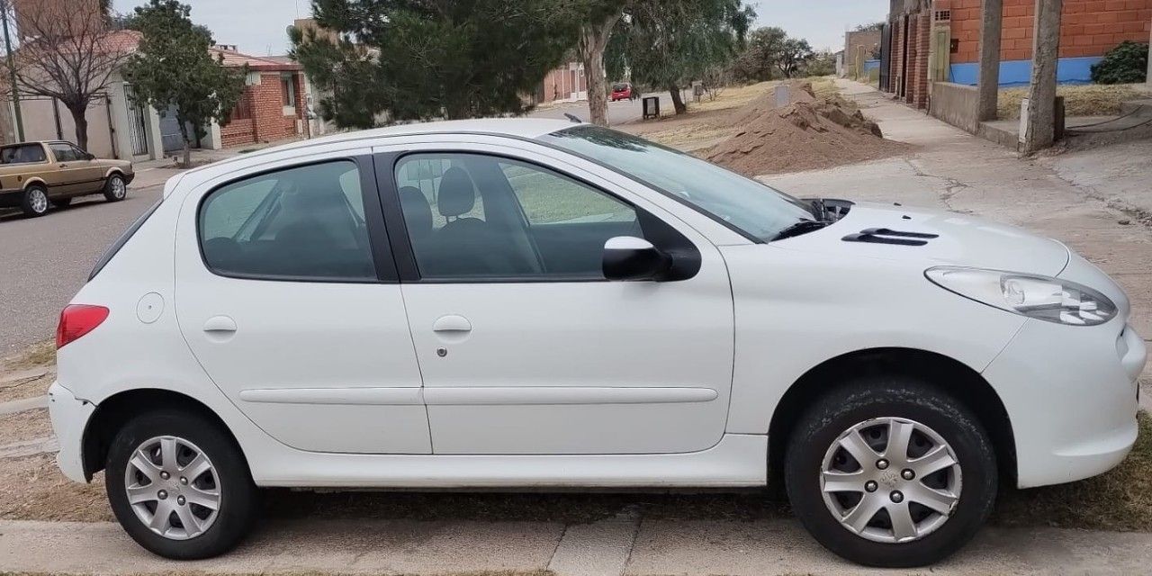Peugeot 207 Usado en San Luis, deRuedas