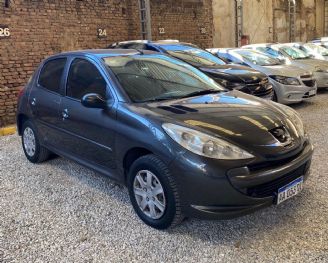 Peugeot 207 Usado en Córdoba Financiado