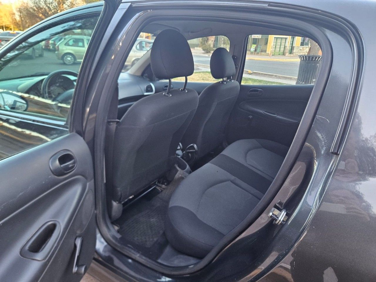 Peugeot 207 Usado Financiado en Mendoza, deRuedas