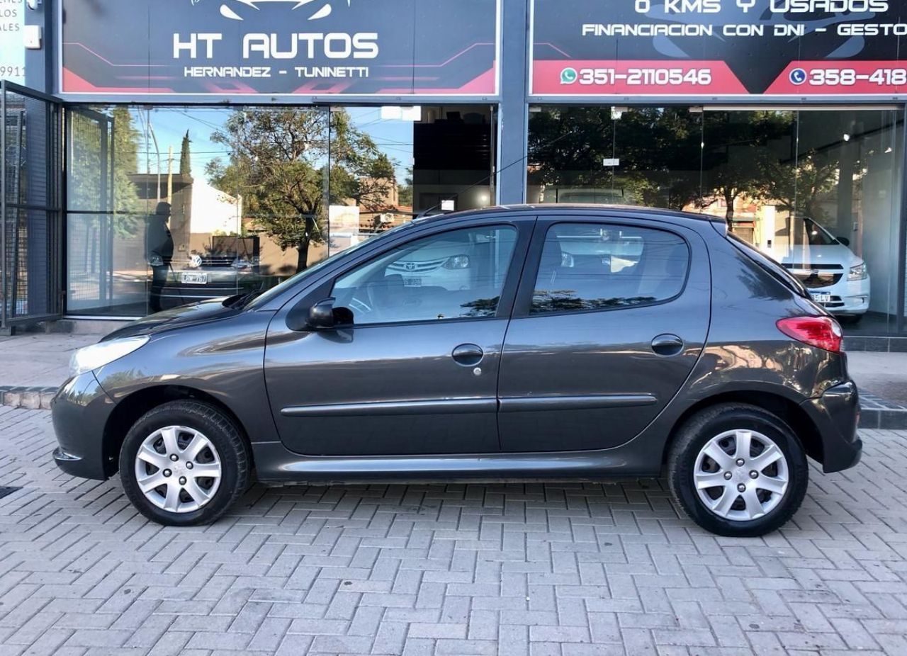 Peugeot 207 Usado Financiado en Córdoba, deRuedas