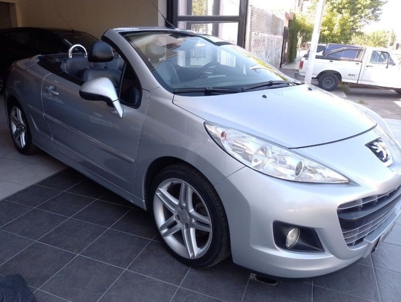 Peugeot 207 CC Usado en Mendoza, deRuedas