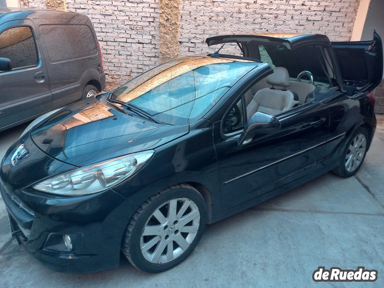 Peugeot 207 CC Usado en Mendoza, deRuedas