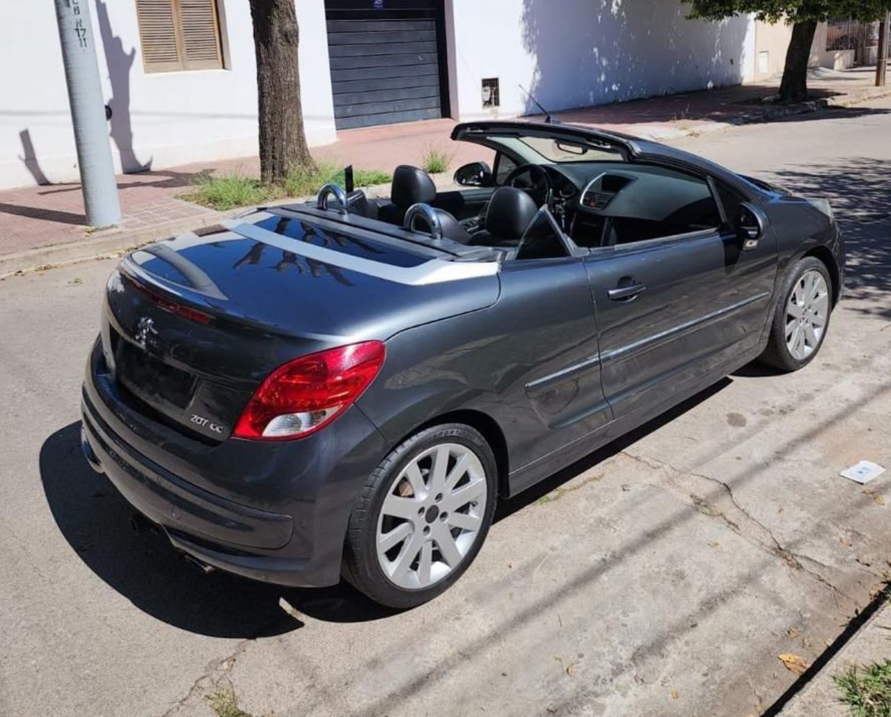 Peugeot 207 CC Usado en Córdoba, deRuedas