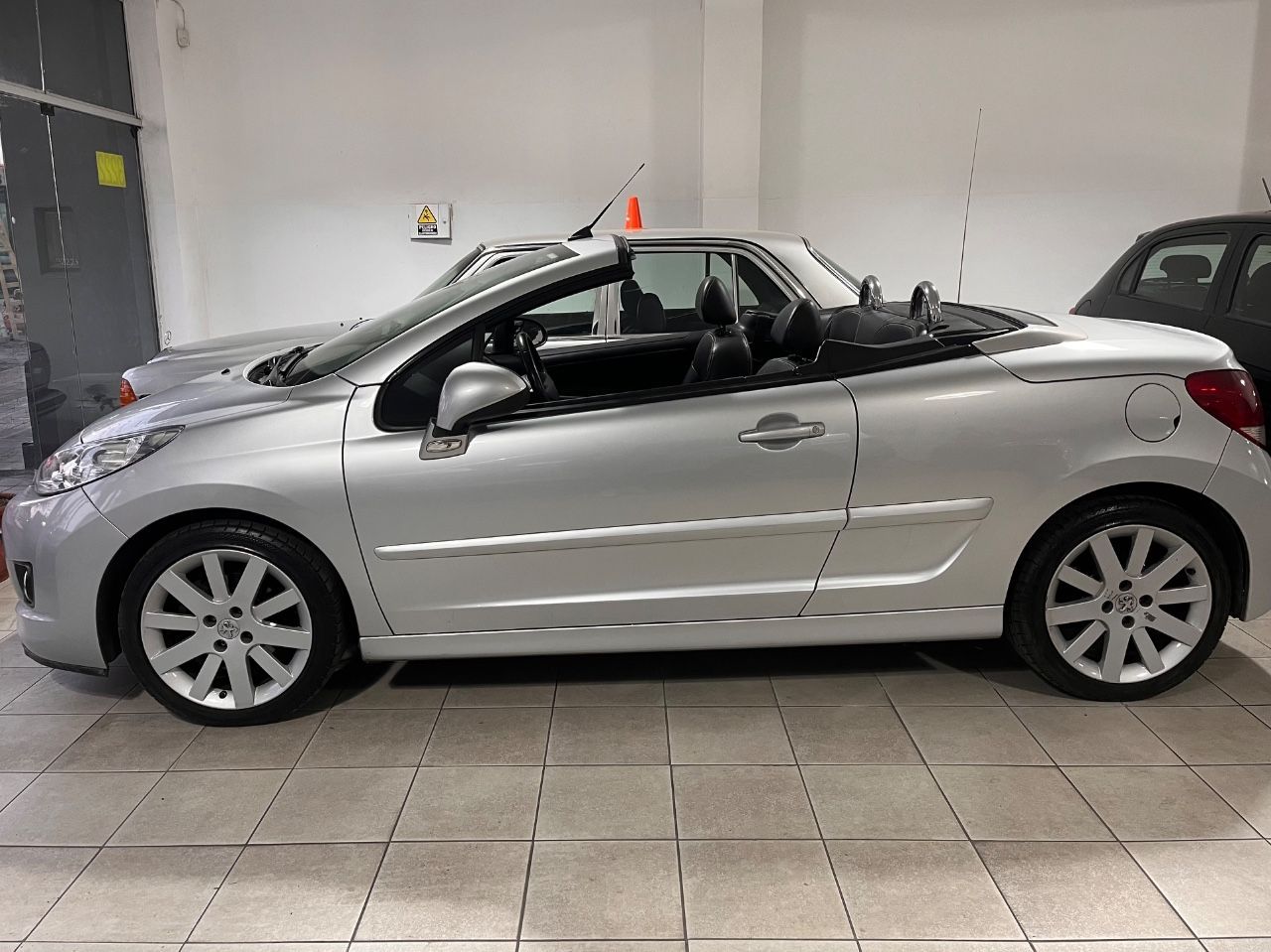 Peugeot 207 CC Usado Financiado en Mendoza, deRuedas