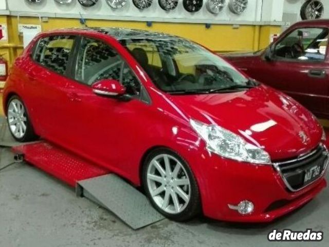 Peugeot 208 Usado en Mendoza, deRuedas