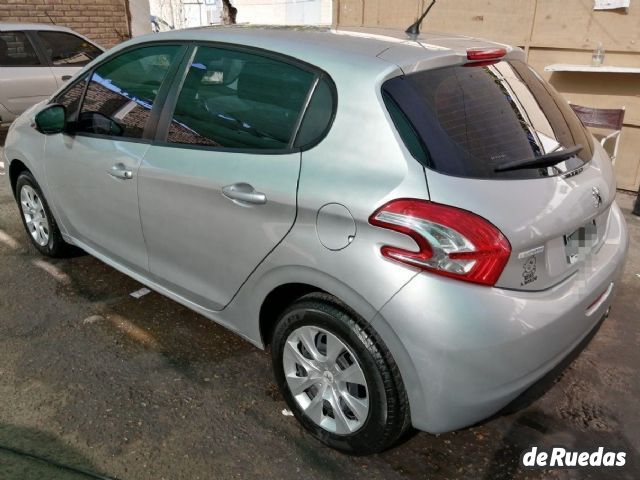 Peugeot 208 Usado en Mendoza, deRuedas