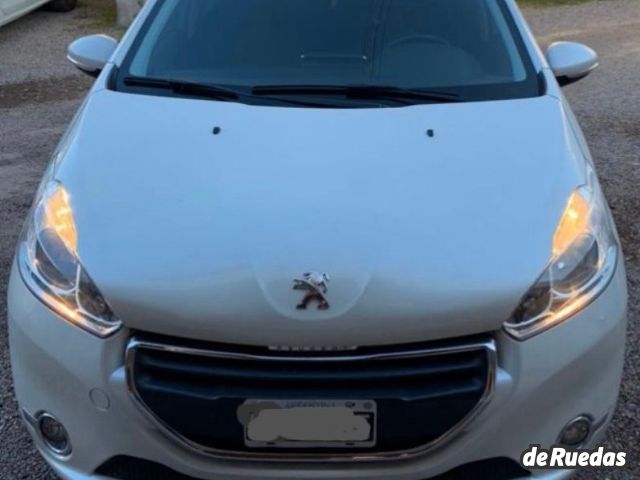 Peugeot 208 Usado en Mendoza, deRuedas