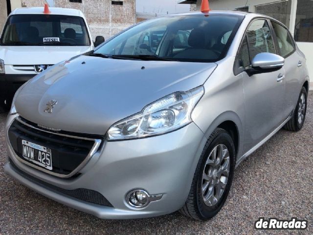 Peugeot 208 Usado en Mendoza, deRuedas