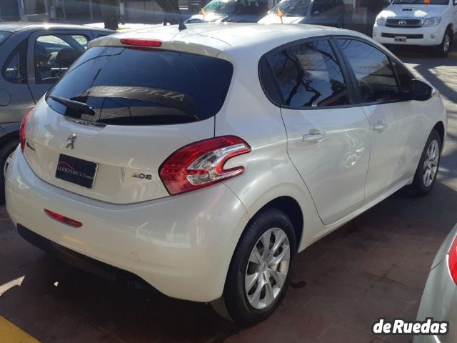 Peugeot 208 Usado en Mendoza, deRuedas