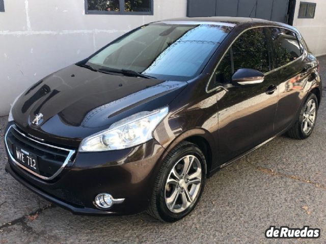 Peugeot 208 Usado en Mendoza, deRuedas