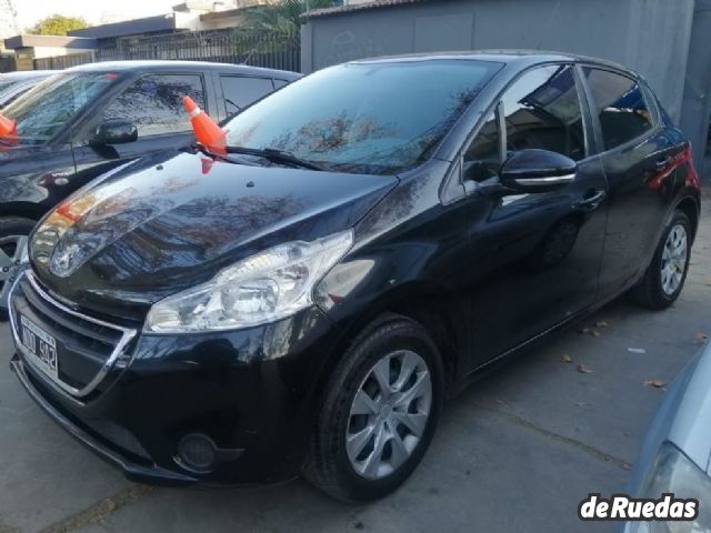 Peugeot 208 Usado en Mendoza, deRuedas
