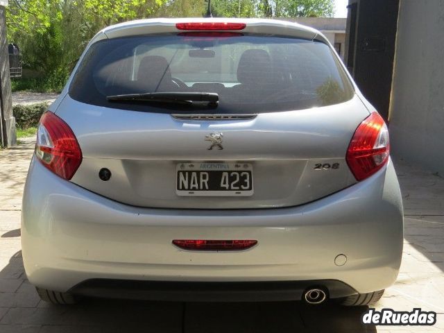 Peugeot 208 Usado en Mendoza, deRuedas