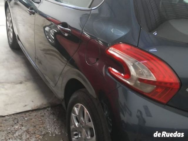 Peugeot 208 Usado en Mendoza, deRuedas