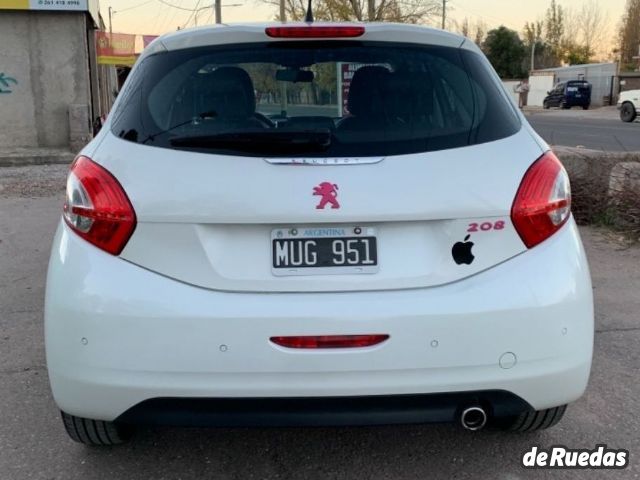 Peugeot 208 Usado en Mendoza, deRuedas