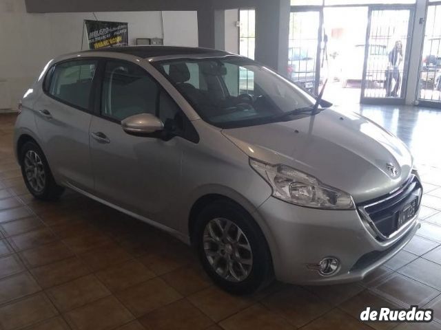 Peugeot 208 Usado en Mendoza, deRuedas