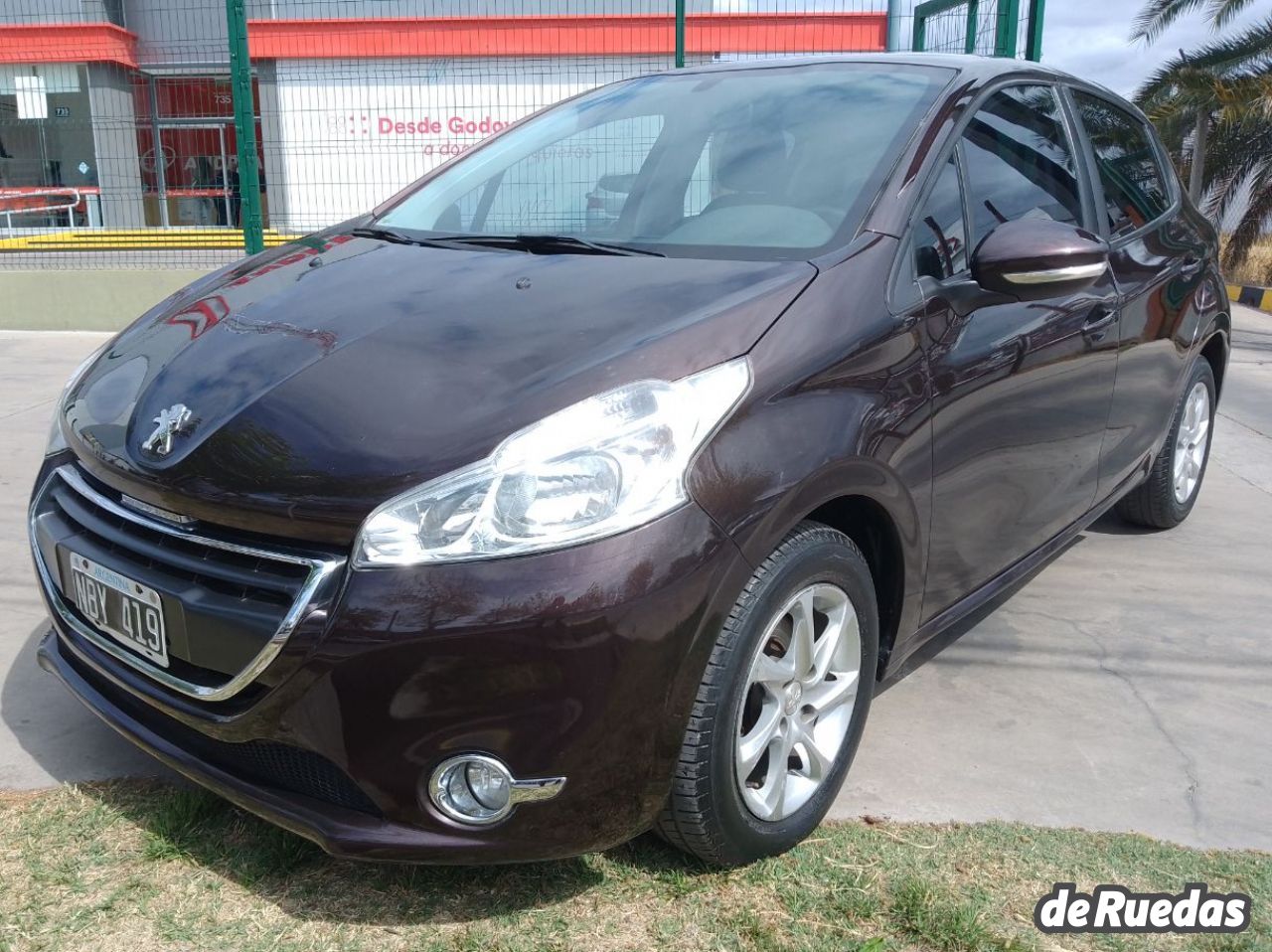 Peugeot 208 Usado en Mendoza, deRuedas