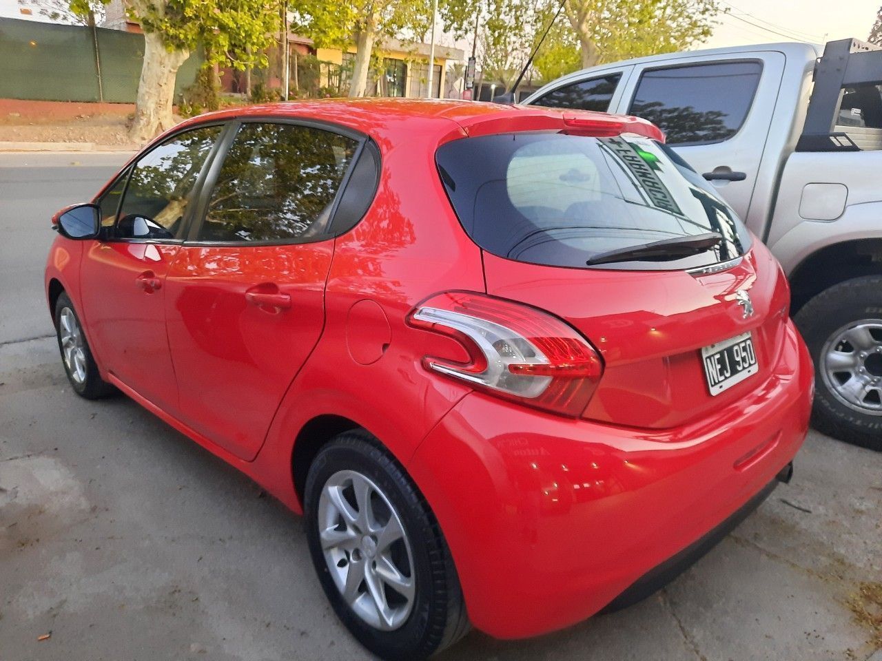 Peugeot 208 Usado en Mendoza, deRuedas